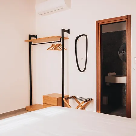 Feriehus Mazi - Pied A Terre