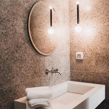 Mazi - Pied A Terre Rethymno (Crete)