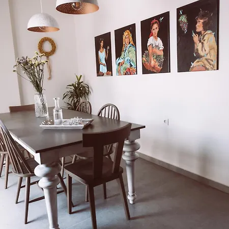 Mazi - Pied A Terre Ferienhaus *